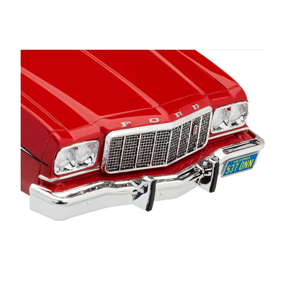 1/25 1976 Ford Torino Model Set