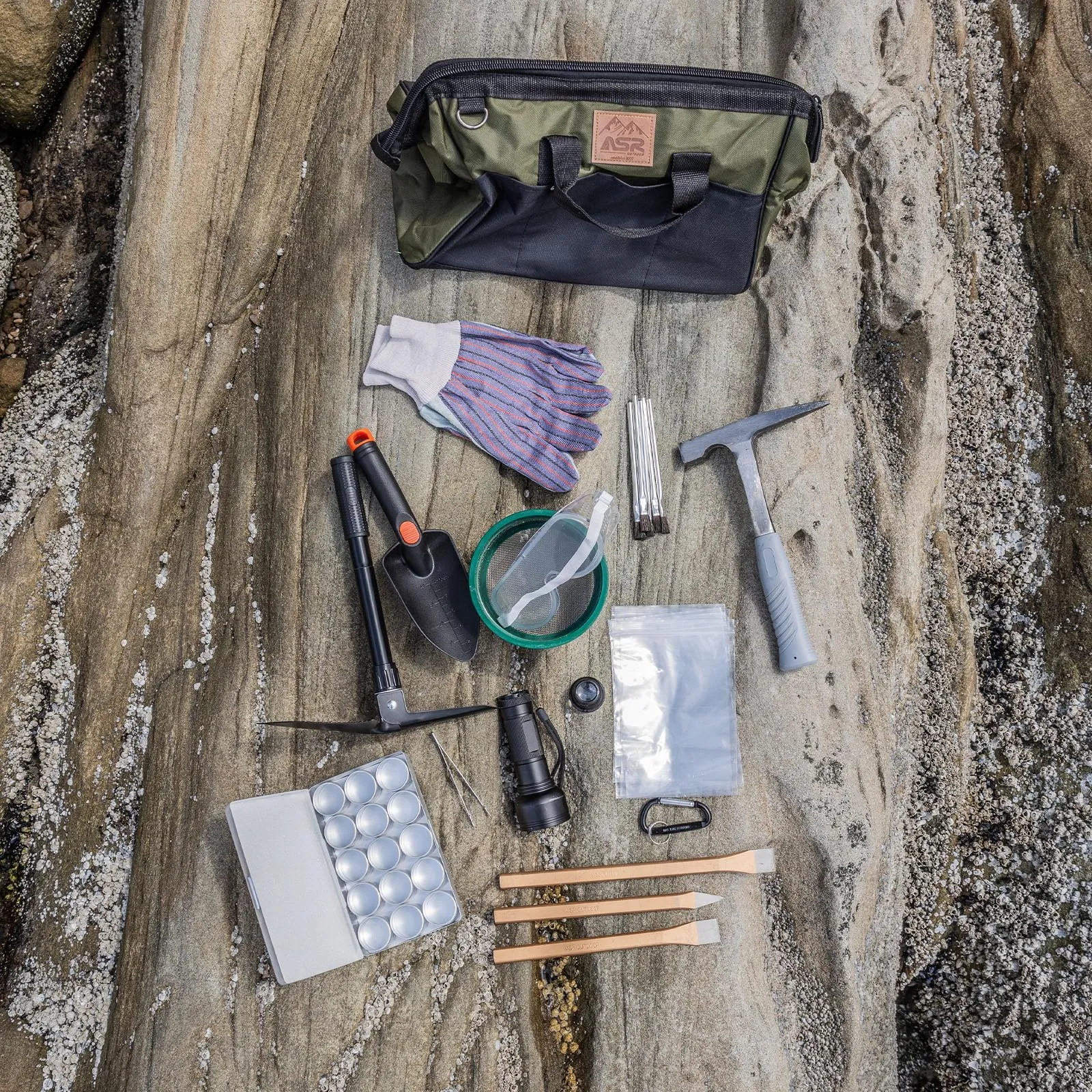 16pc Beginner Geology Rock Hounding Kit with Mining Tools and Tool Bag