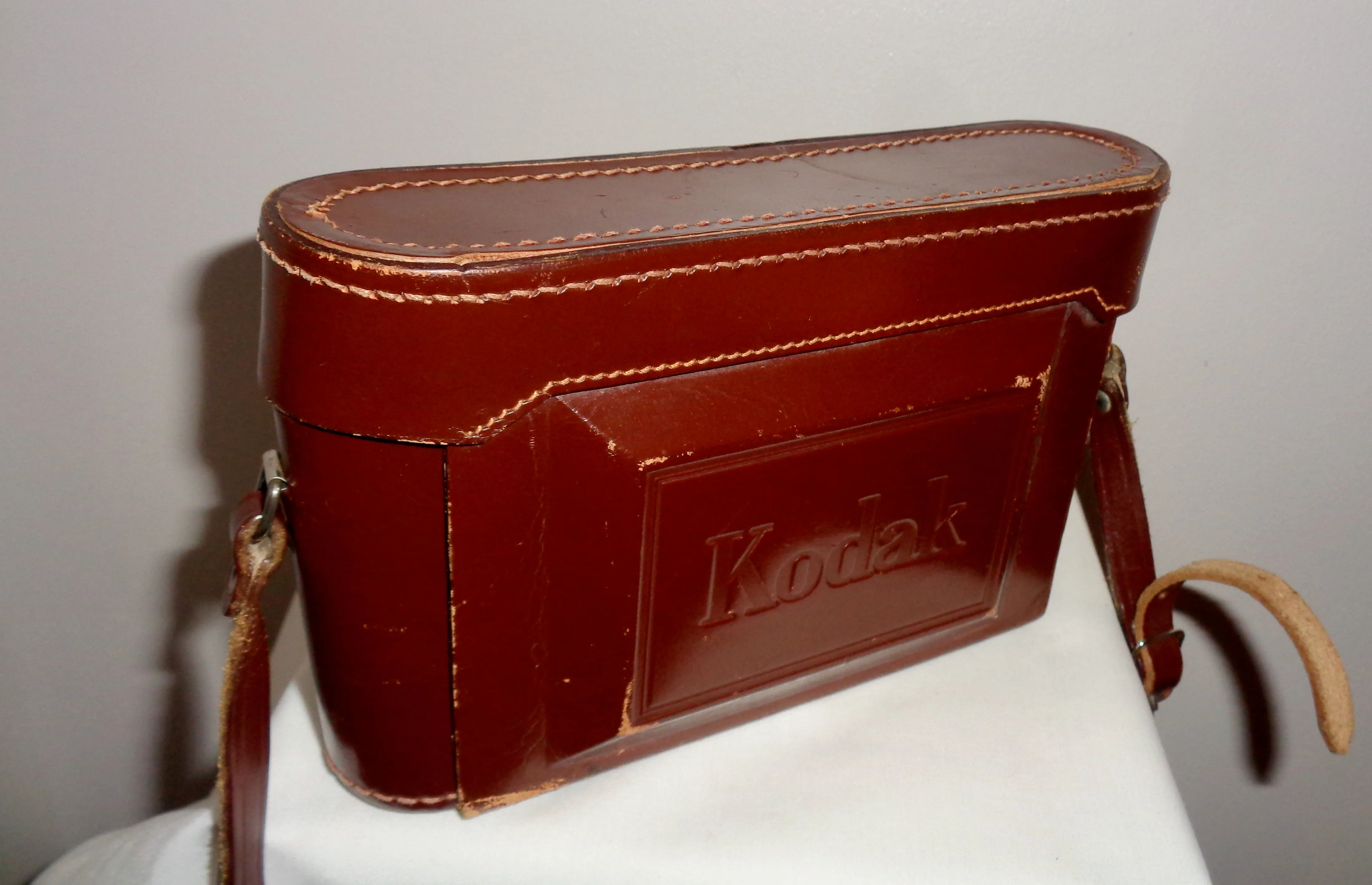 1950s Kodak 620 Model B31 Medium Format Roll Film Camera