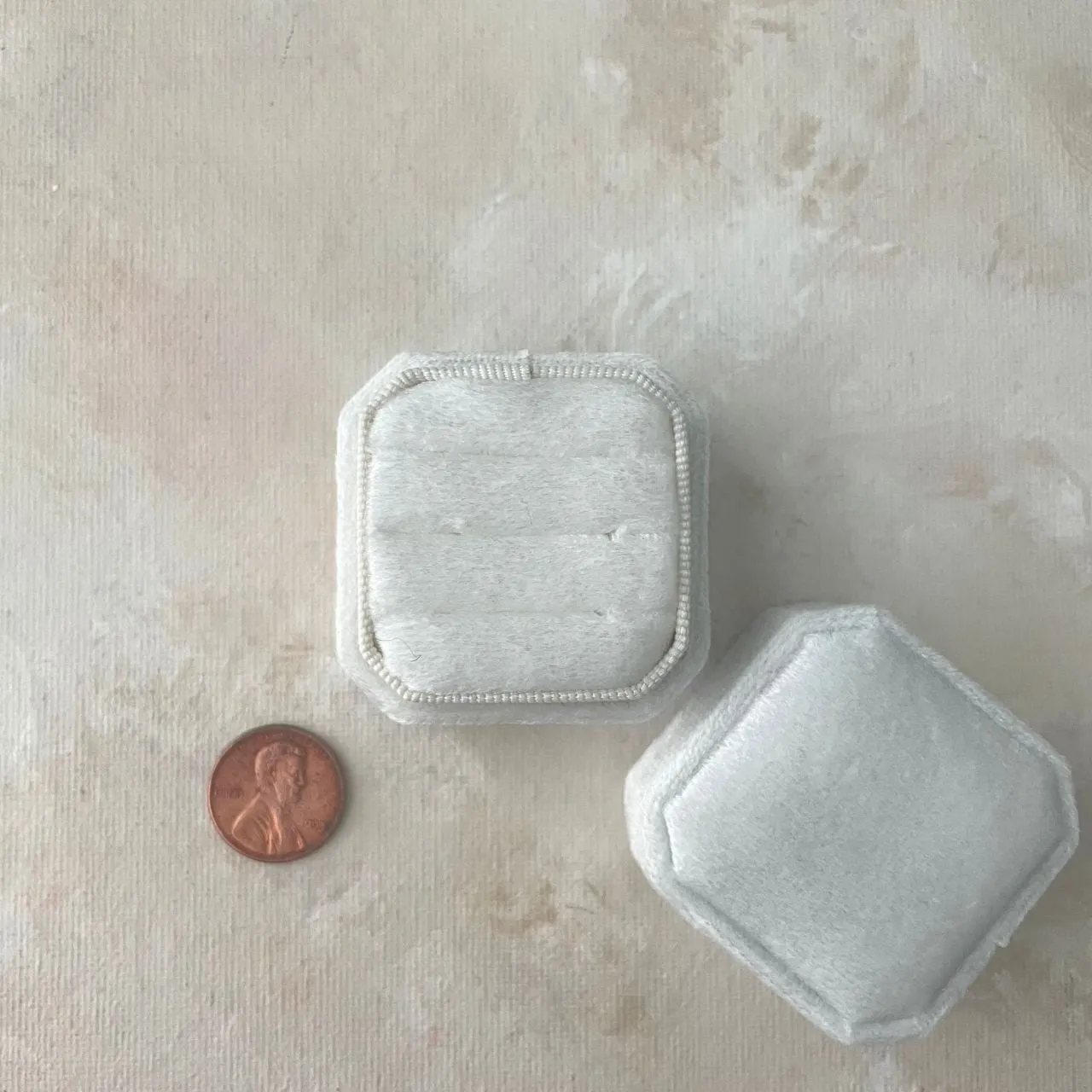 3 slot White Ring Box