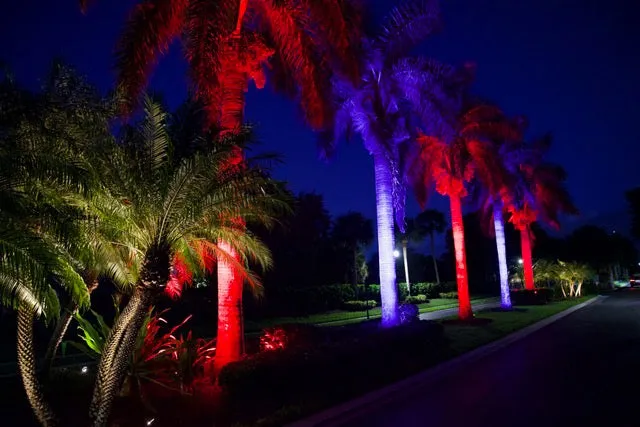 9 Series Pro Full Color 4-Inch Aluminum LED Up Lights