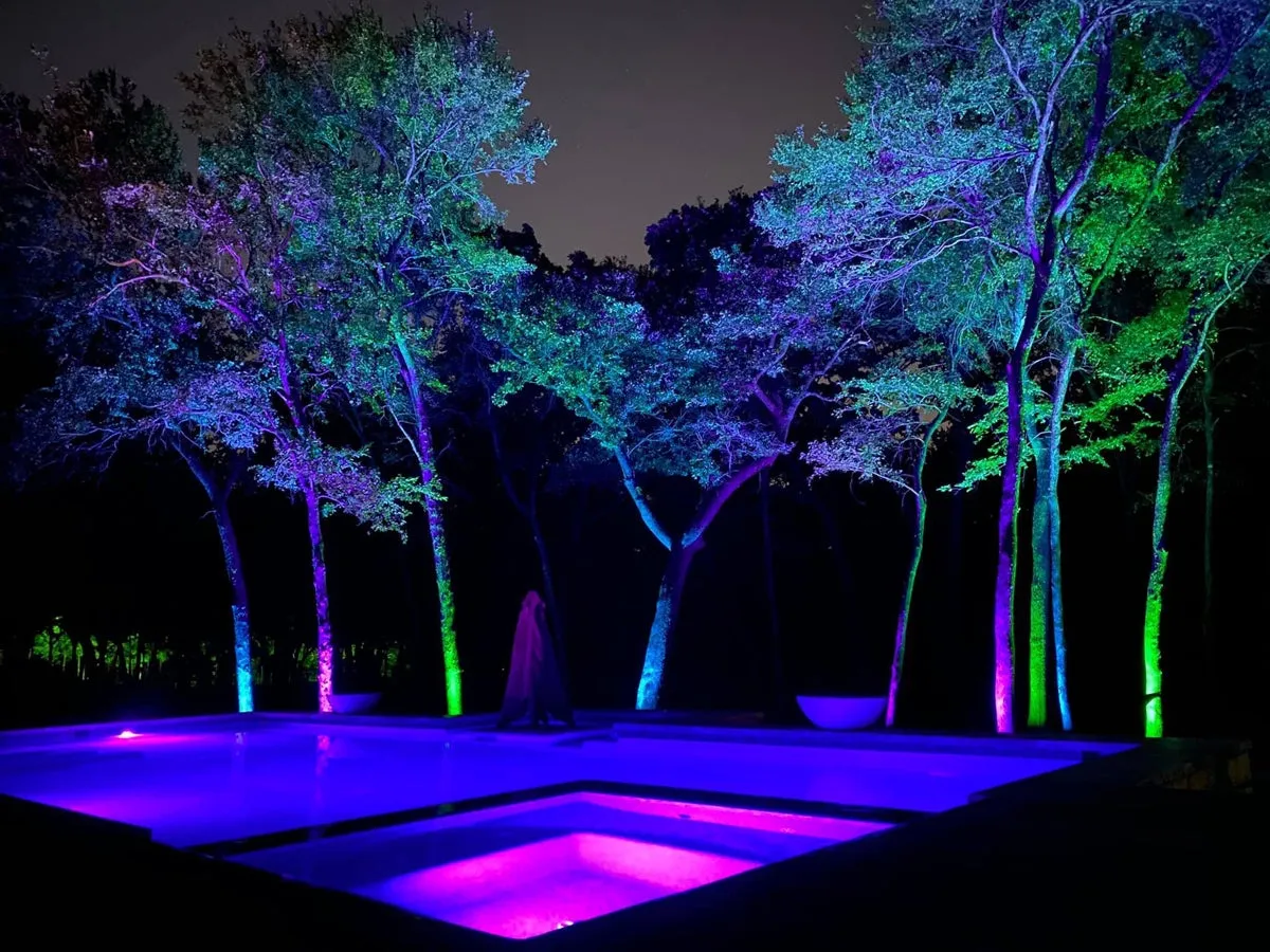 9 Series Pro Full Color 4-Inch Aluminum LED Up Lights