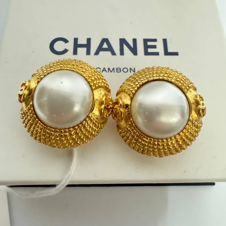Chanel Gold Clip-On Earrings