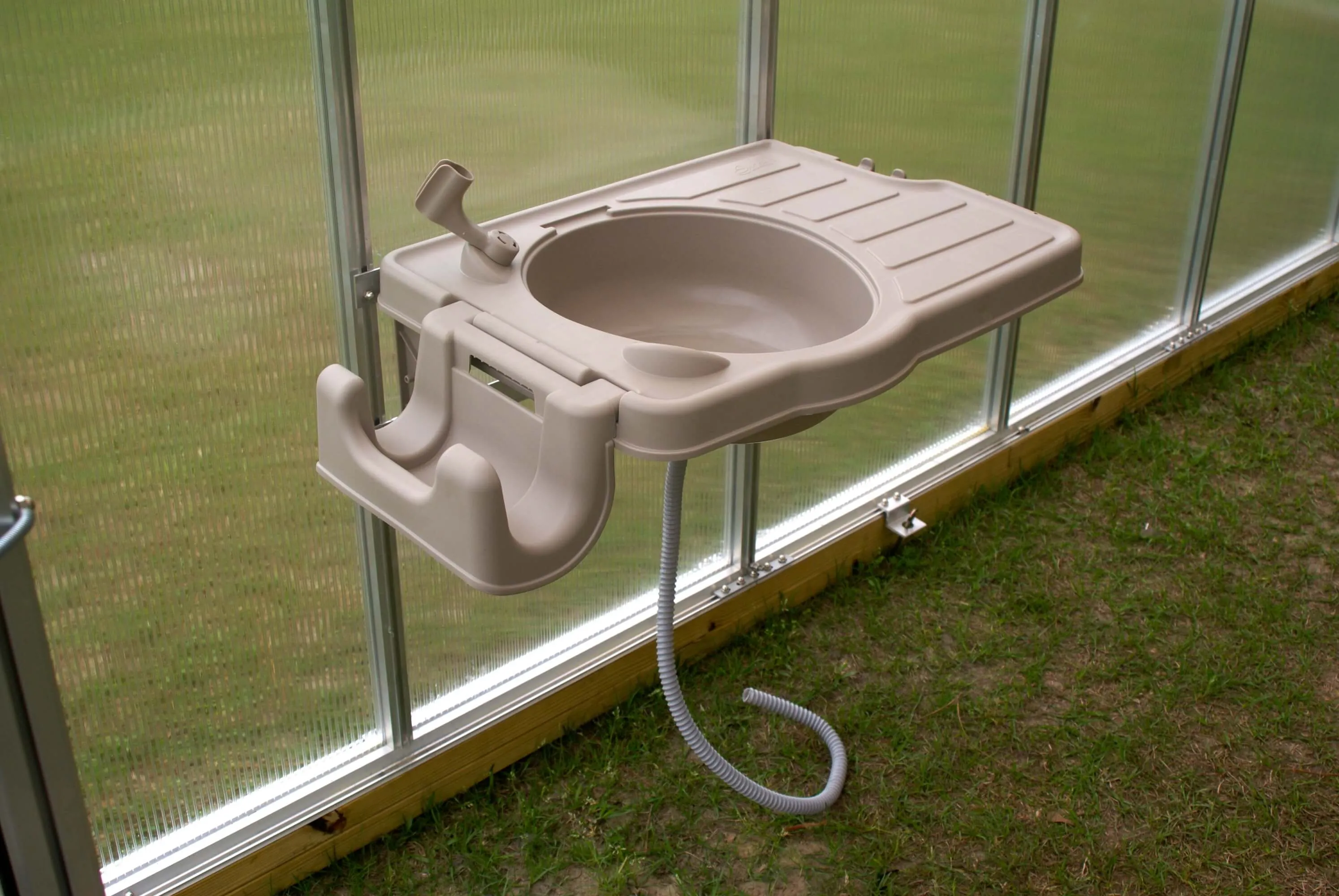 MONT Greenhouse Portable Outdoor Sink