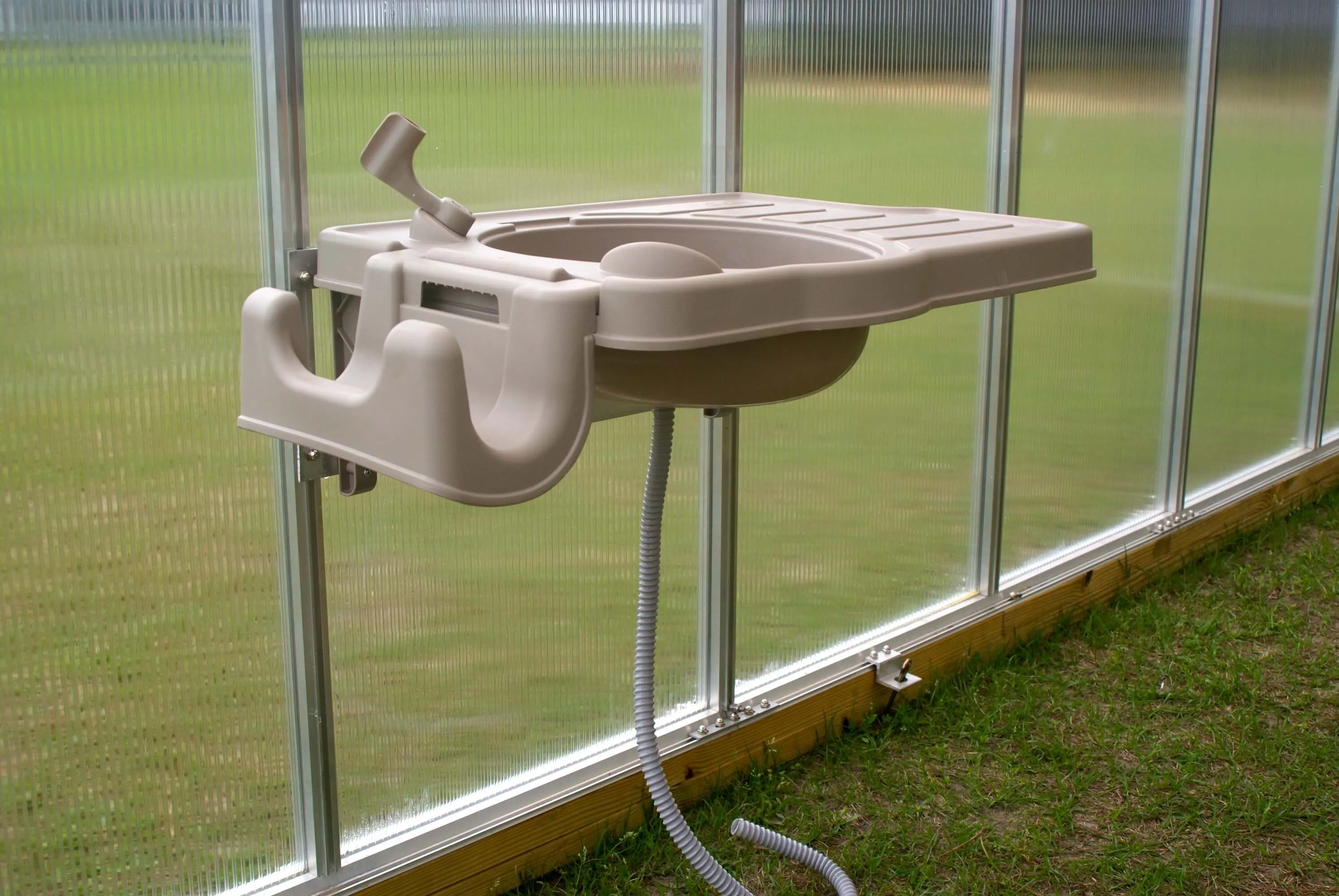 MONT Greenhouse Portable Outdoor Sink