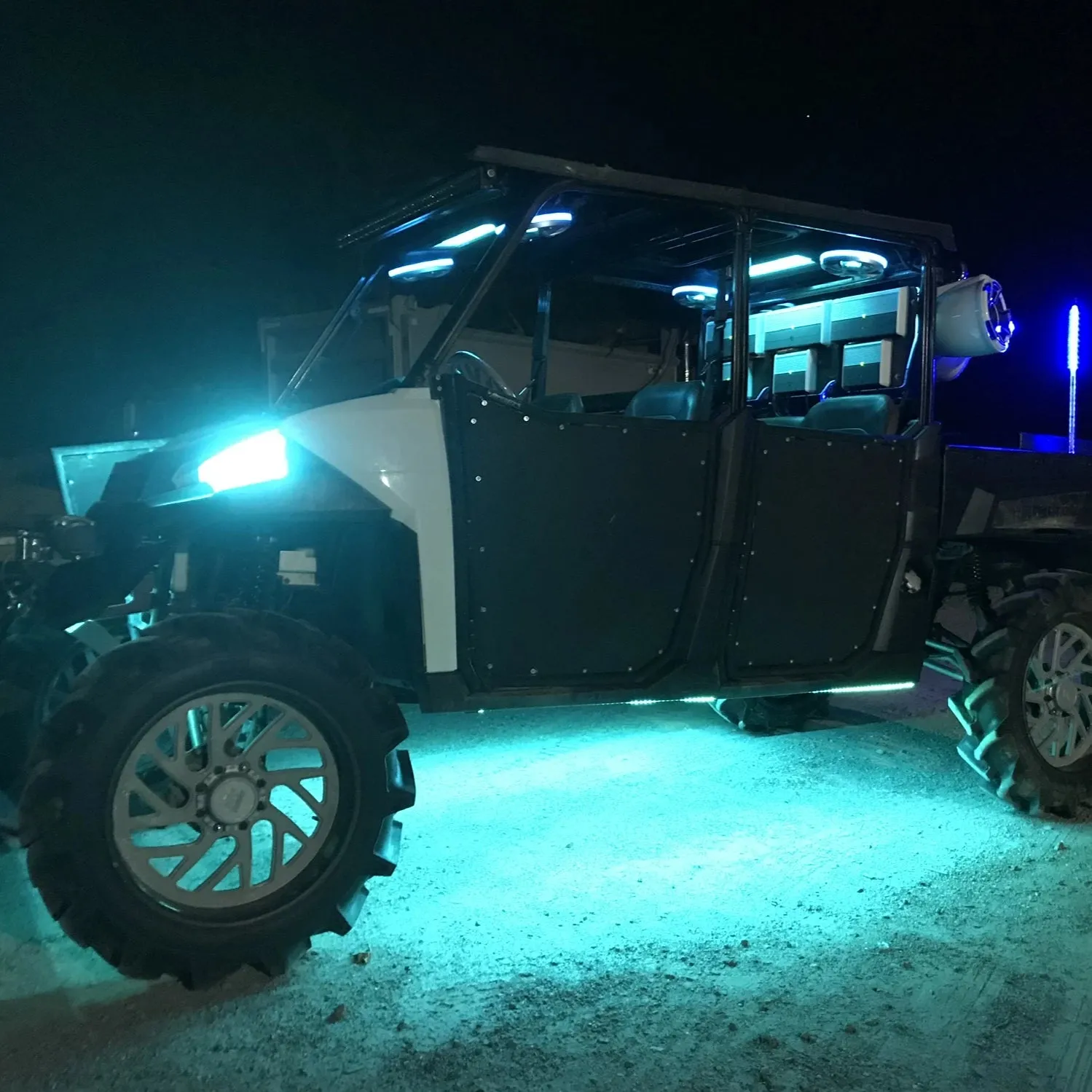 RGB LED Rock lights 8 pod kit under glow