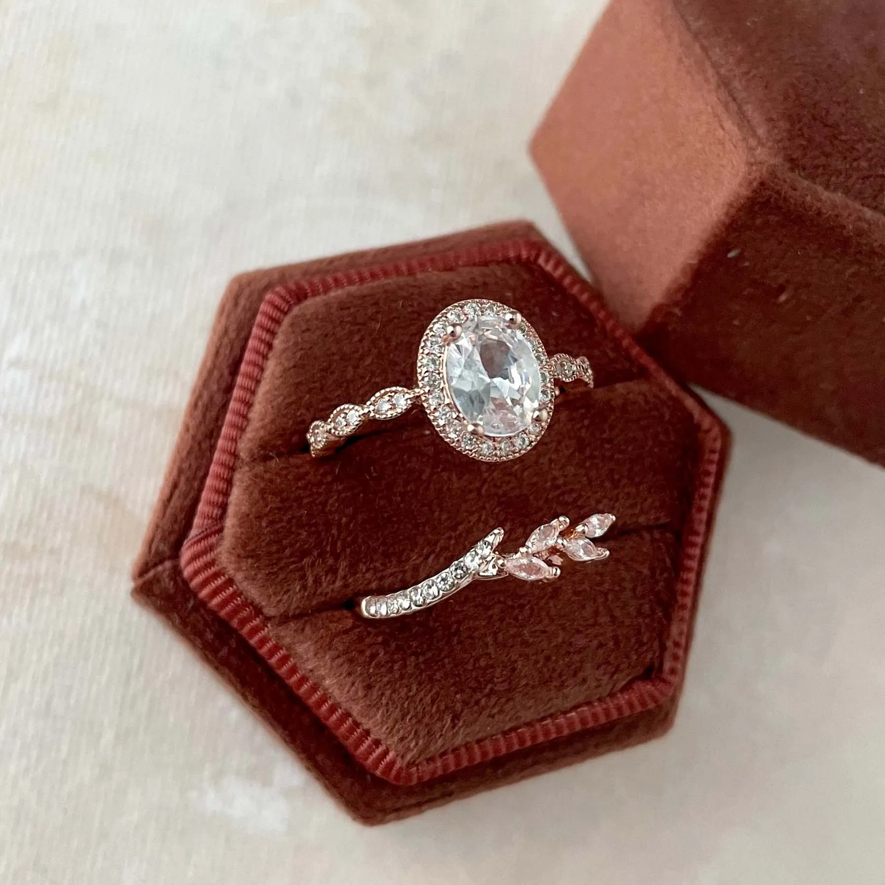 Rust Ring Box Hexagon