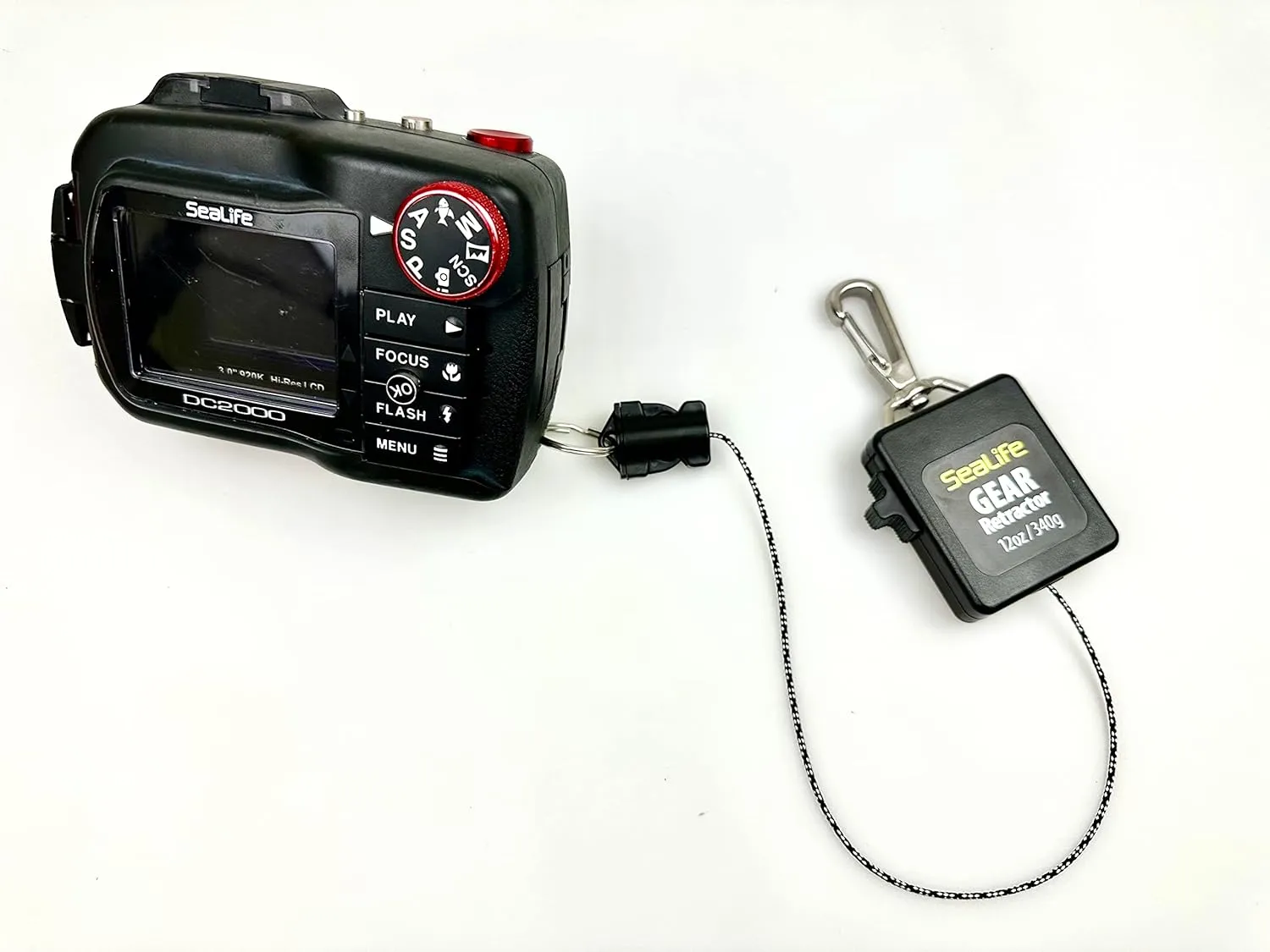 Sealife Large Underwater Retractor 12 oz. retraction force; 42”maximum length. Holds Large lights, SportDiver housing & cameras