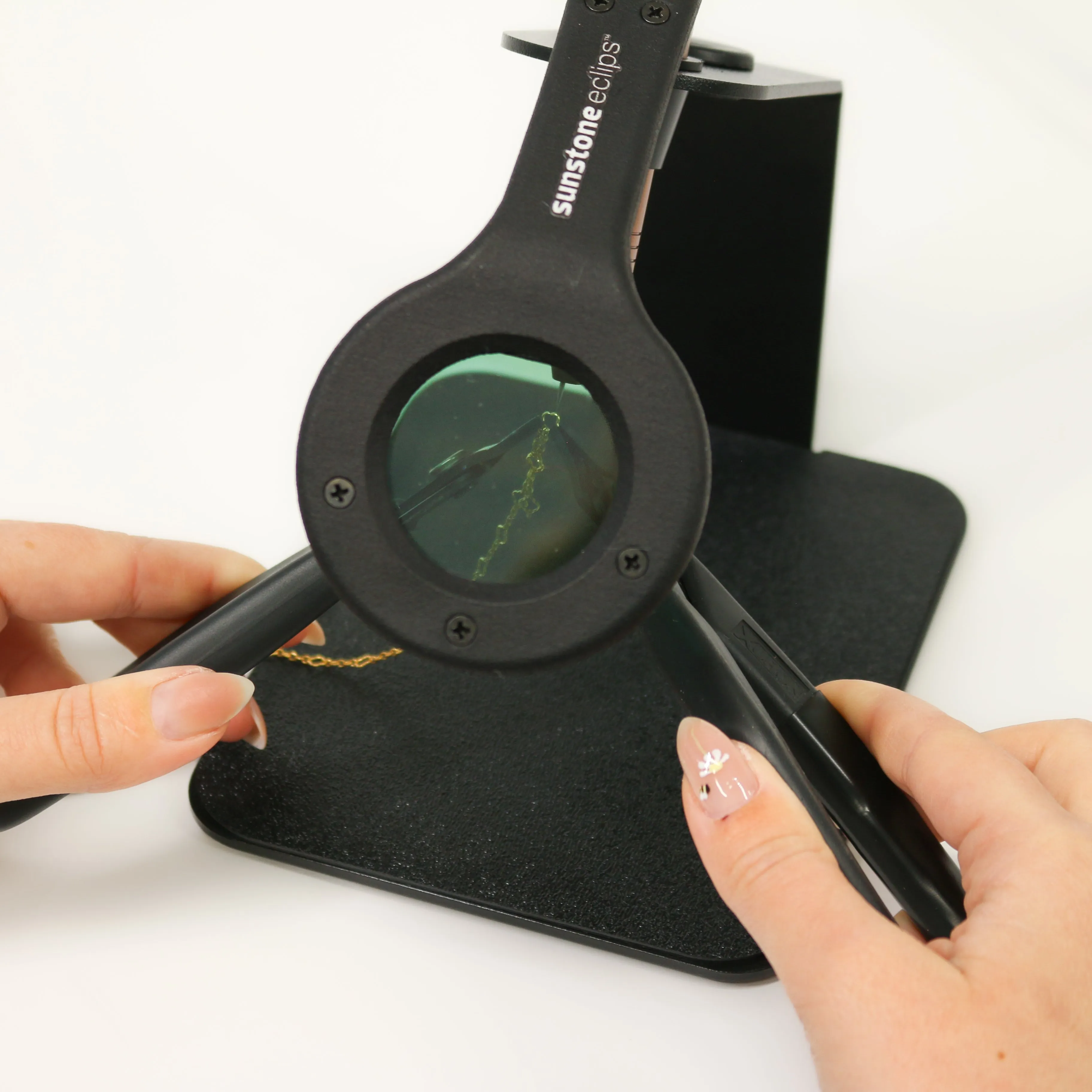 Sunstone eclips™ – Auto Darkening Lens with Magnification