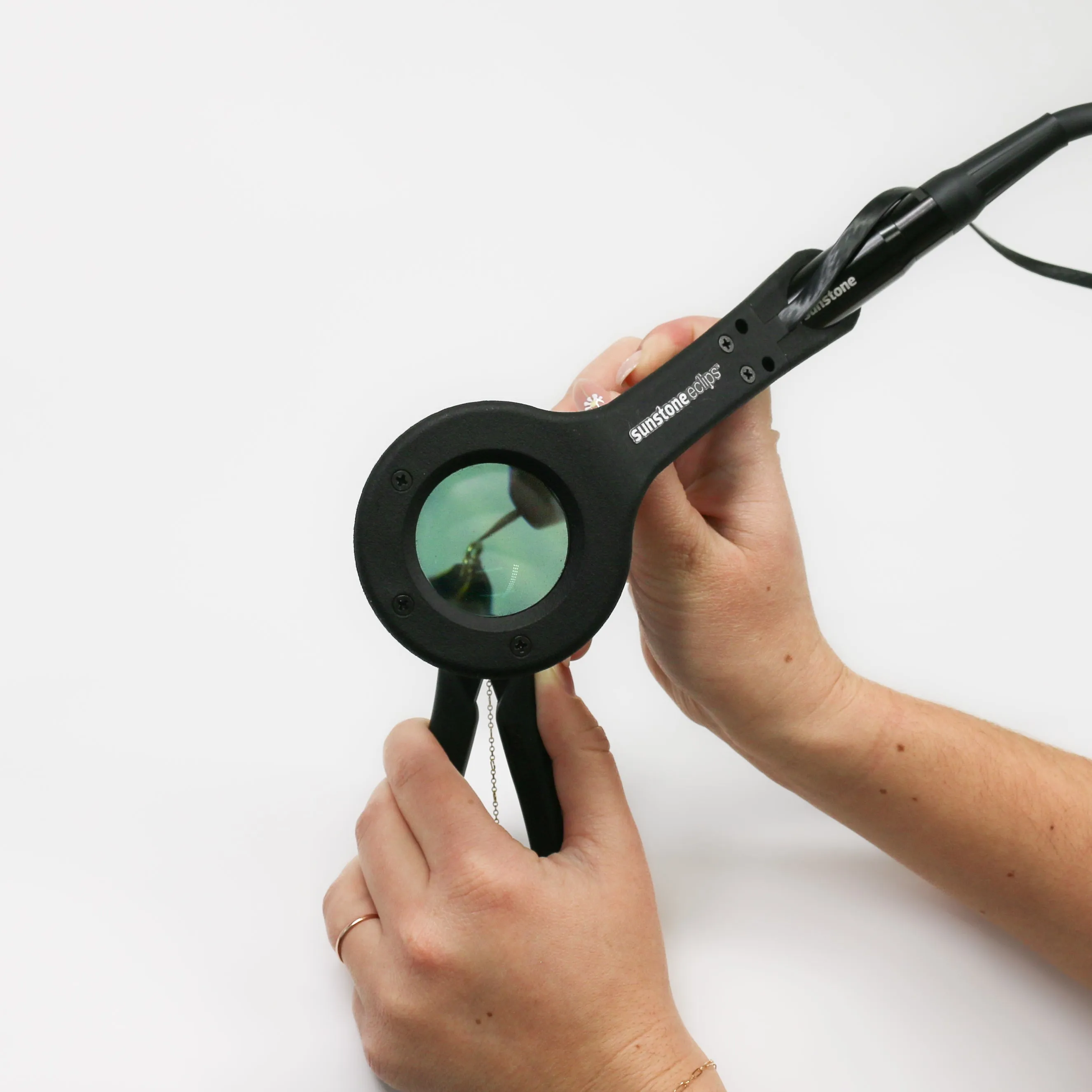 Sunstone eclips™ – Auto Darkening Lens with Magnification