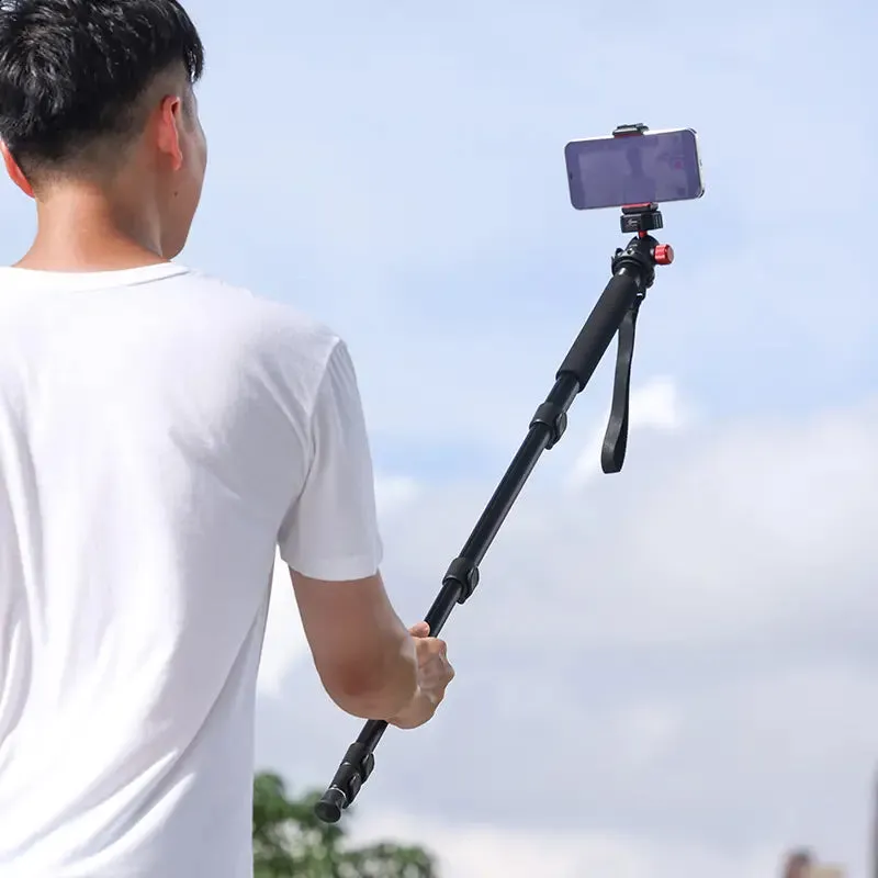 Ulanzi TB12 5-Section Aluminum Telescopic Camera Monopod with 43cm to 155cm Retractable Length, 1/4" and 3/8" Mounting Screws, 5kg Max. Load Capacity for Smartphones, DSLR, SLR, Mirrorless Cameras | T049GBB1