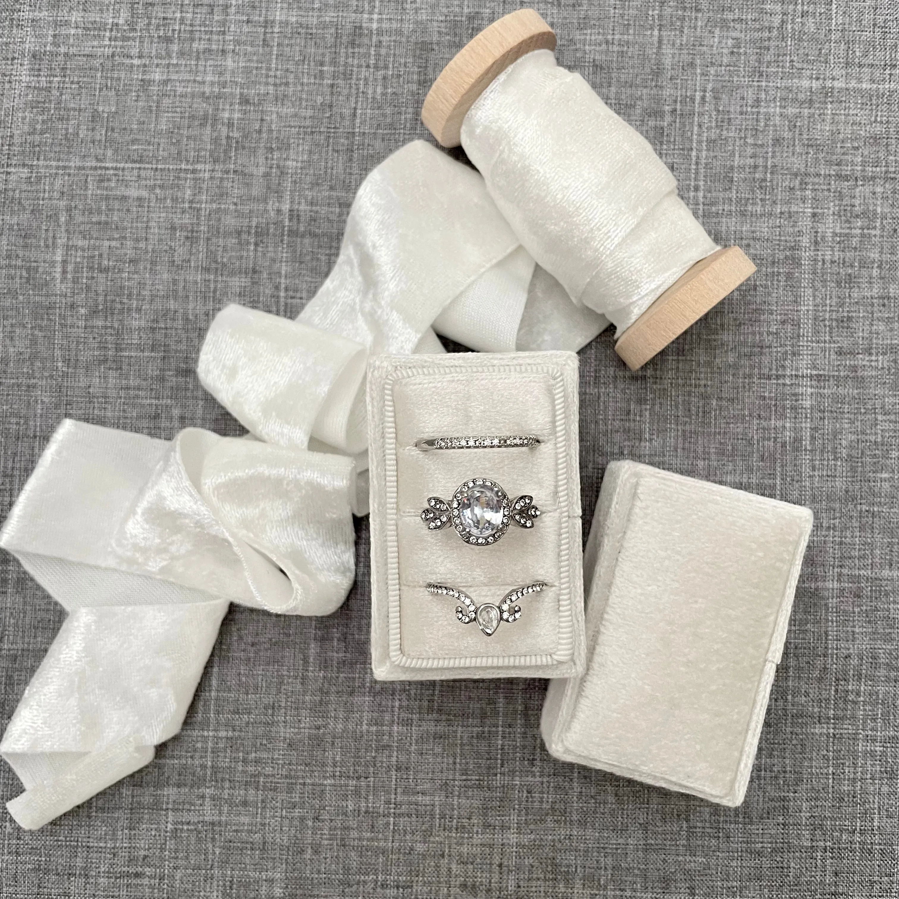 White Triple Slot Ring Box