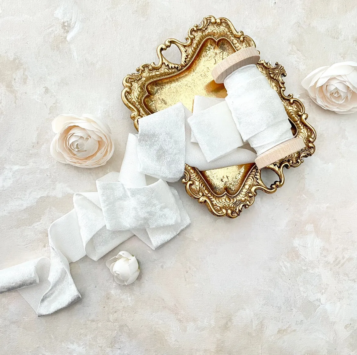 White Triple Slot Ring Box