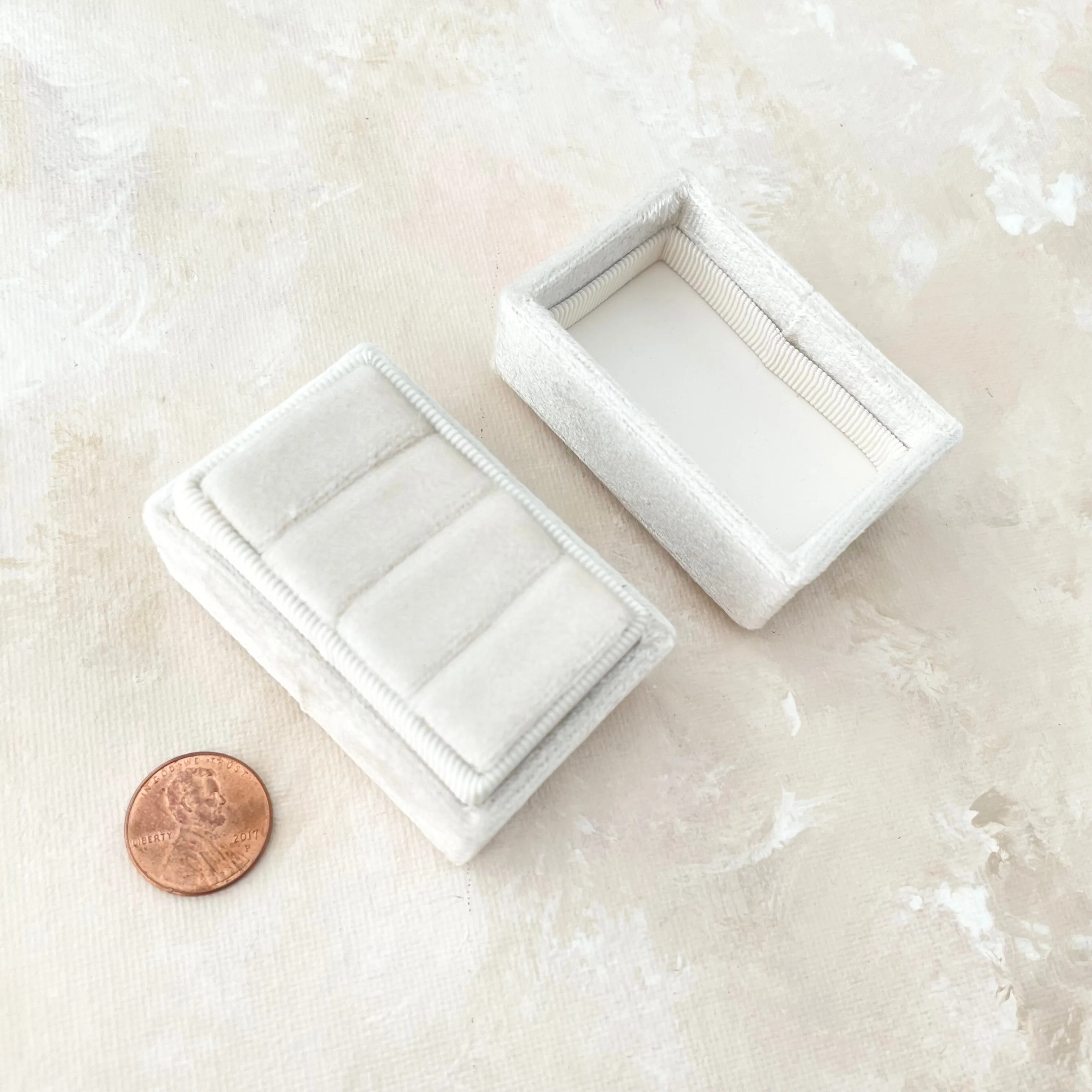 White Triple Slot Ring Box